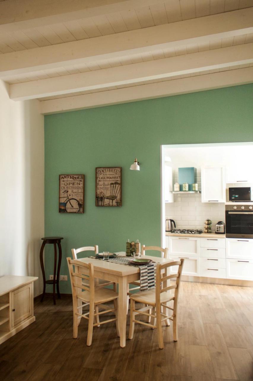 Color Apartment Monopoli Exteriör bild
